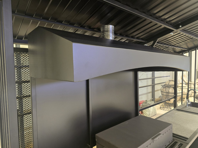 TimbersBliss väliköögi õhupuhasti roostevabast terasest, sobib suitsu ja lõhnade eemaldamiseks väliköögis.